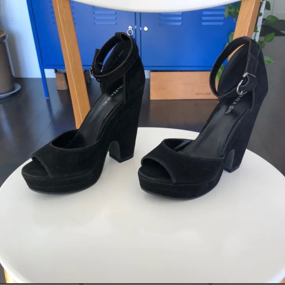 Velvet wedge heels